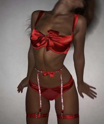 Александра